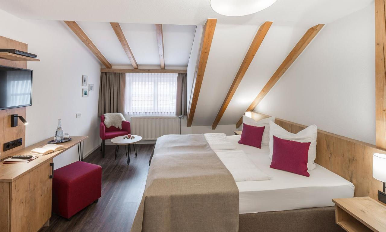 & Restaurant Lamm 3* Mosbach (Neckar-Odenwald)